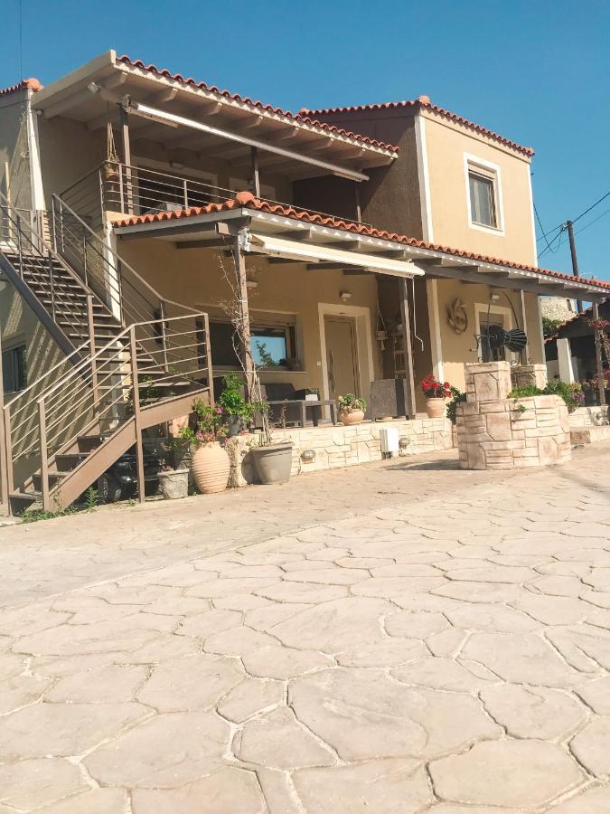 Villeta Nikol Lixouri Exteriér fotografie