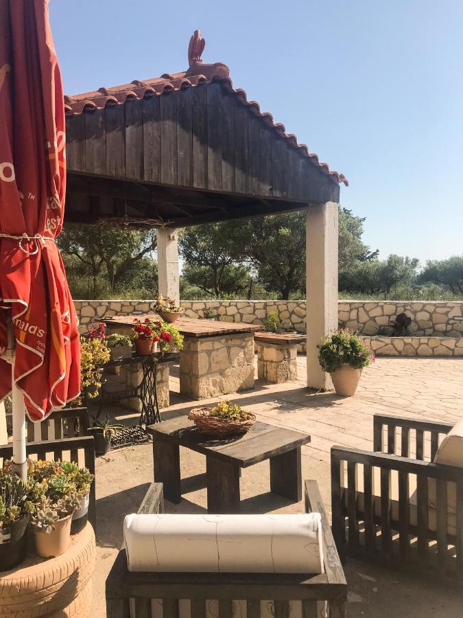 Villeta Nikol Lixouri Exteriér fotografie